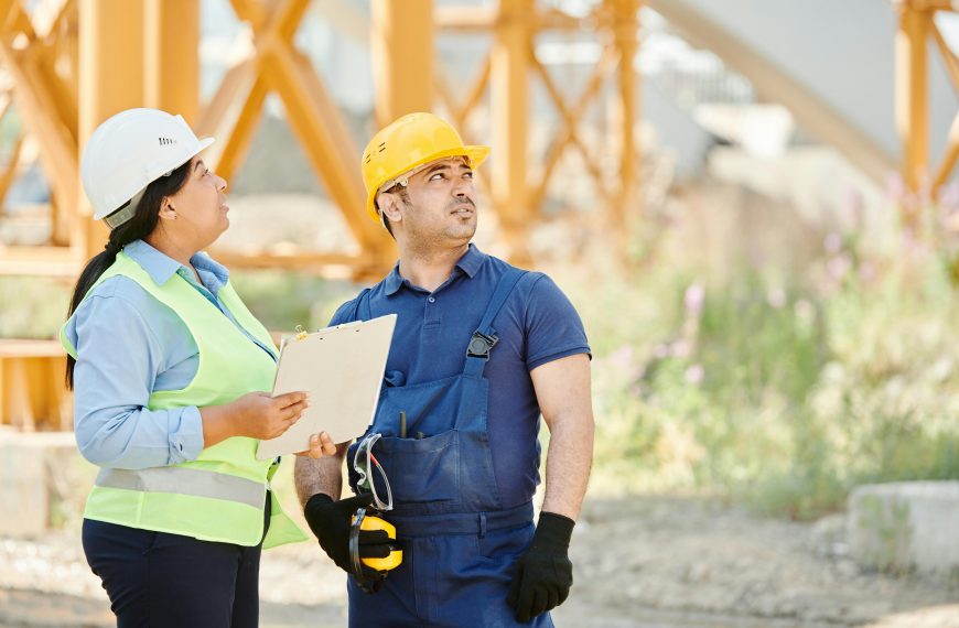 Safety Tips for Homeowners During Crane Operations